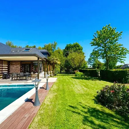 La Normande - Piscine - Jaccuzzi Encastre - Wifi Fibre - 6 - 4 Tv 4k - Jeux Enfants - Luxe *