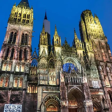La Normande - Piscine - Jaccuzzi Encastre - Wifi Fibre - 6 - 4 Tv 4k - Jeux Enfants - Luxe Villa *